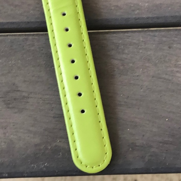 Tinkerbell Watch Official Disney World - Picture 8 of 10